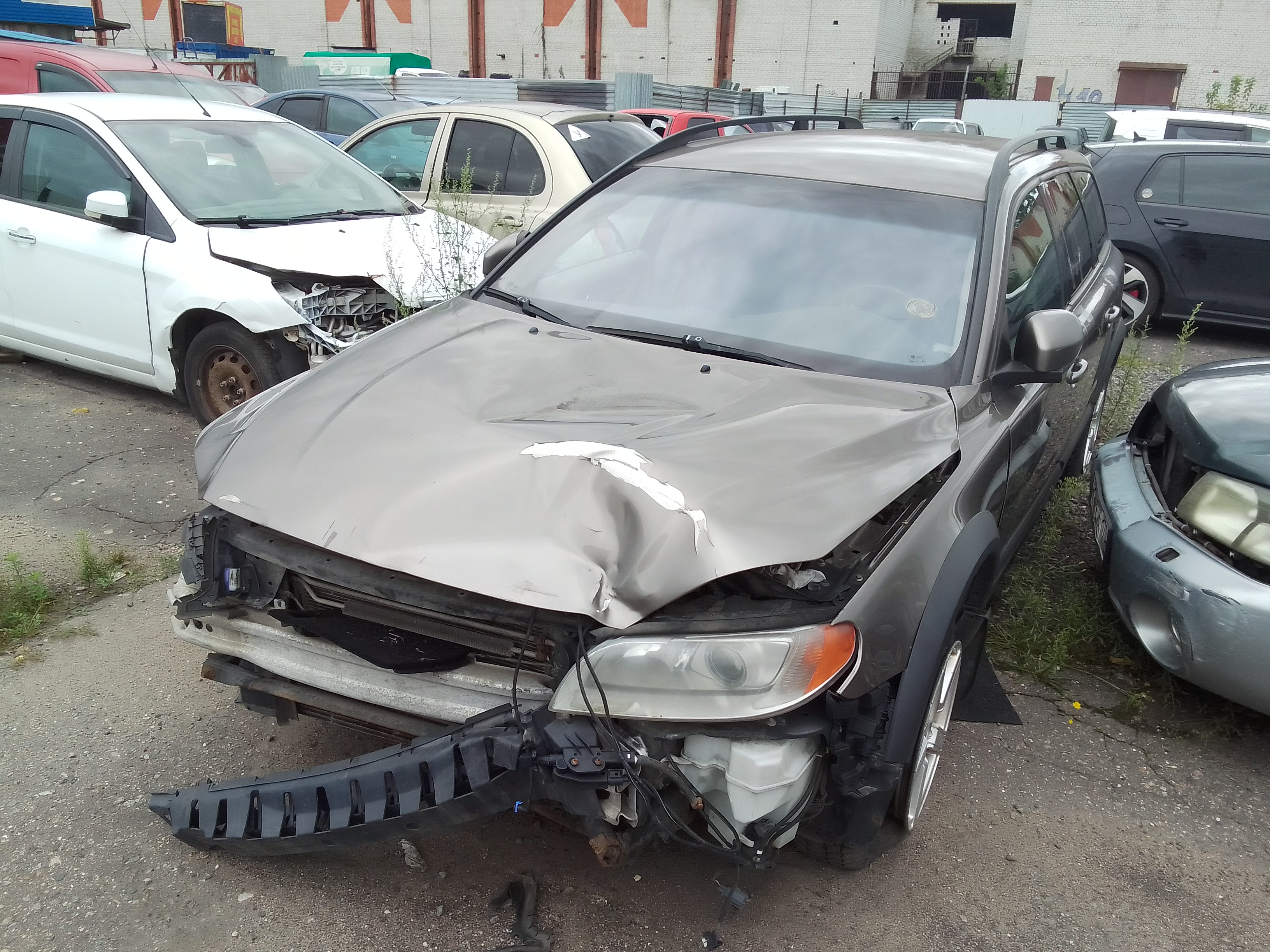Легковой автомобиль ВОЛЬВО ХС70 г.р.з. Т142РЕ77 VIN YVIBZ714681015622