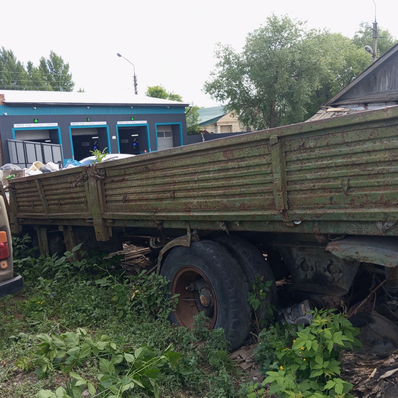 Полуприцеп бортовой КЗАП 937001001са