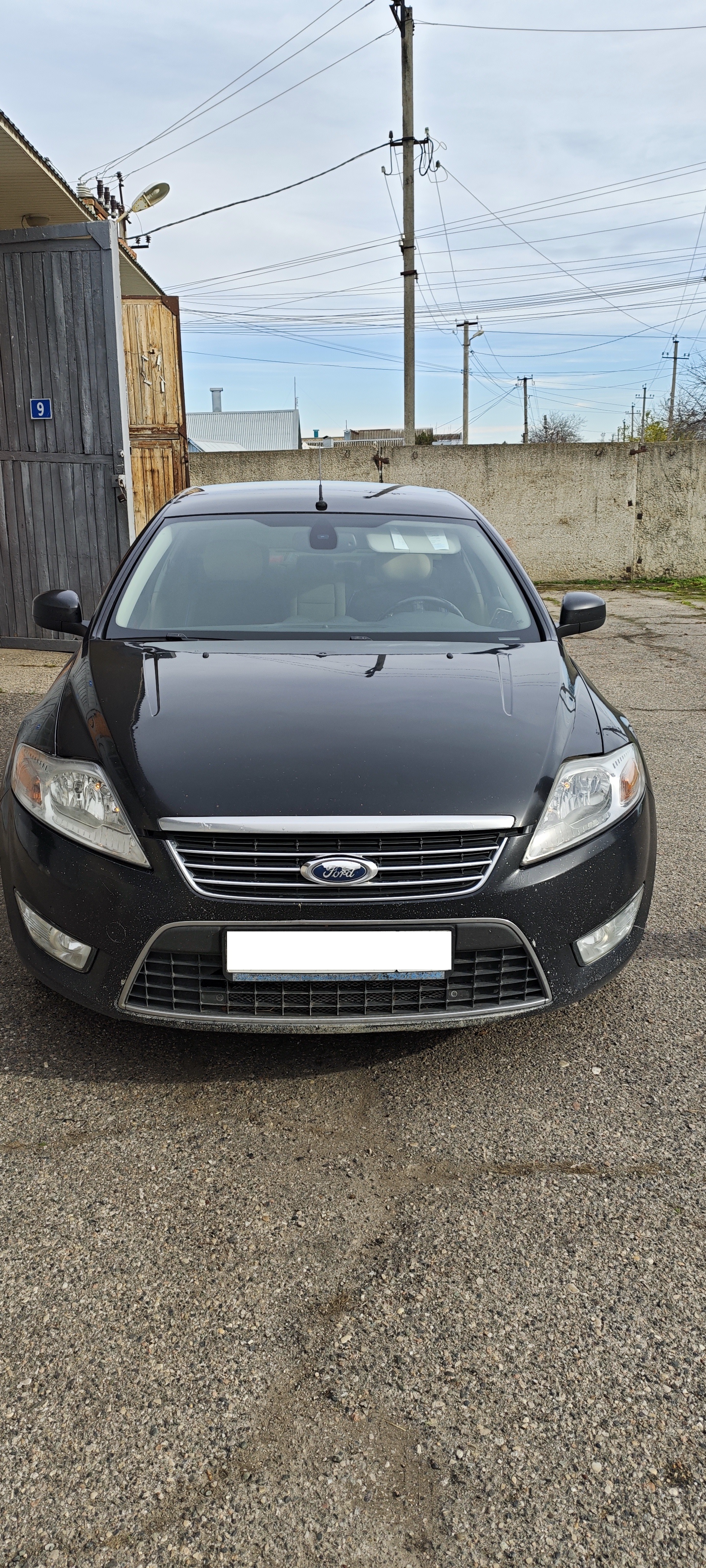 FORD MONDEO