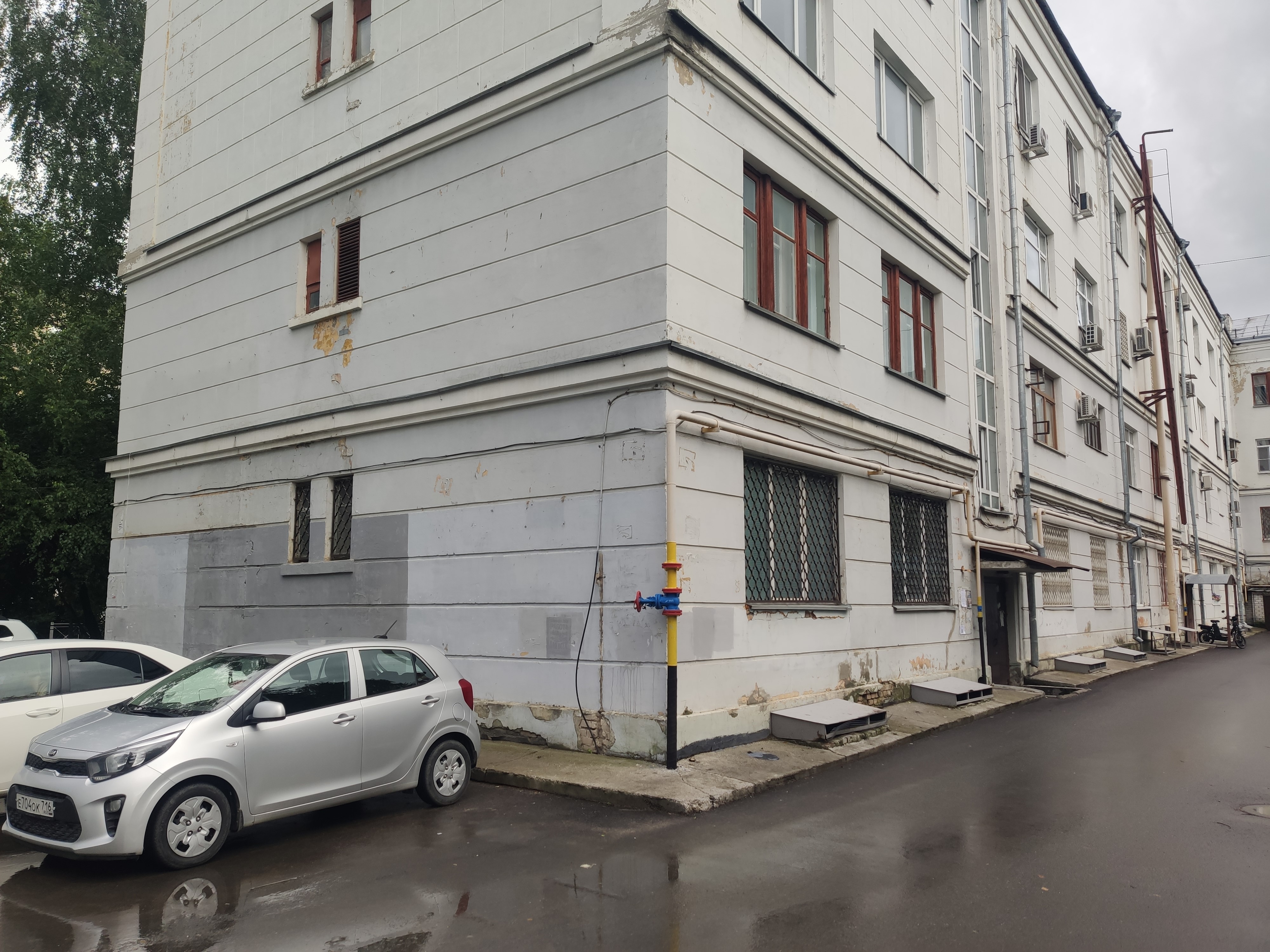 Размер ежегодной арендной платы за пользование н/п подвала №24, 24а, 24б, 25-28, кадастровый номер 16:50:100306:386 (Обременение: нет отдельного входа) общей площадью 76,4 кв.м, расположенные по адресу: г.Казань, ул.Восстания, д.58, пом.1008