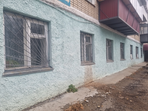 Нежилое помещение, общей площадью 254,6 кв.м, расположенное по адресу: Челябинская область, г. Троицк, кв-л 10-й, д. 2, пом. 1