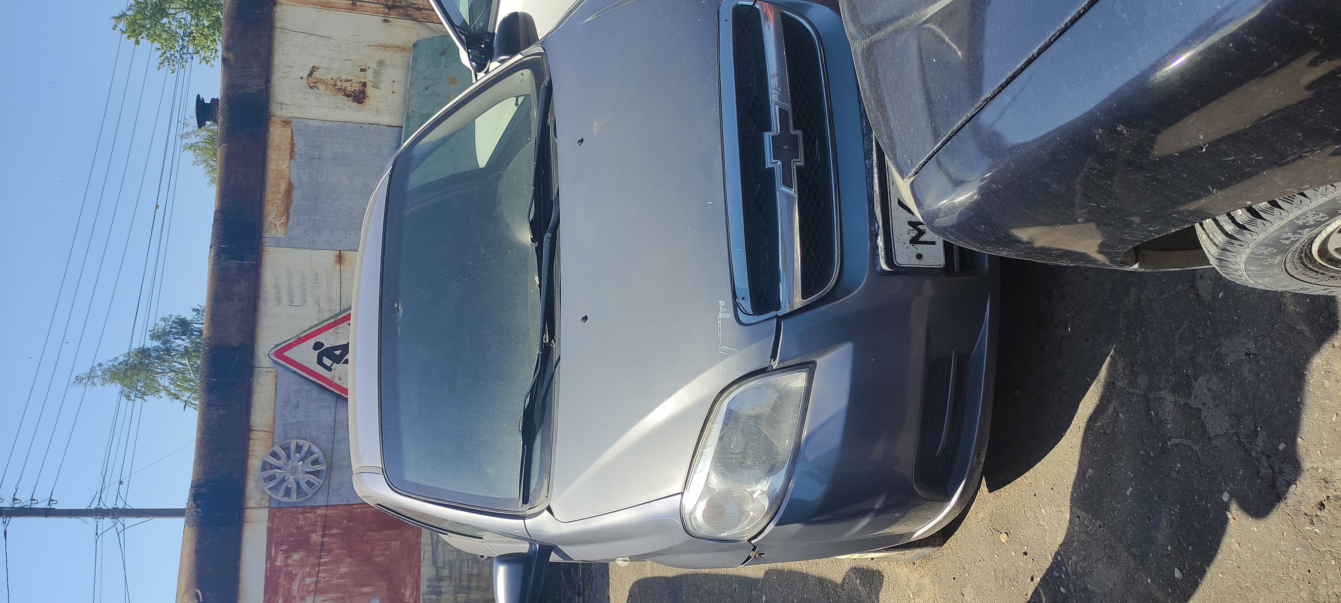 А/м Chevrolet Aveo серого цвета, 2008 г.в., гос. №M608EO 116, VIN KL1SF69DJ8B365749, с ключами, зарегистрировано ограничение