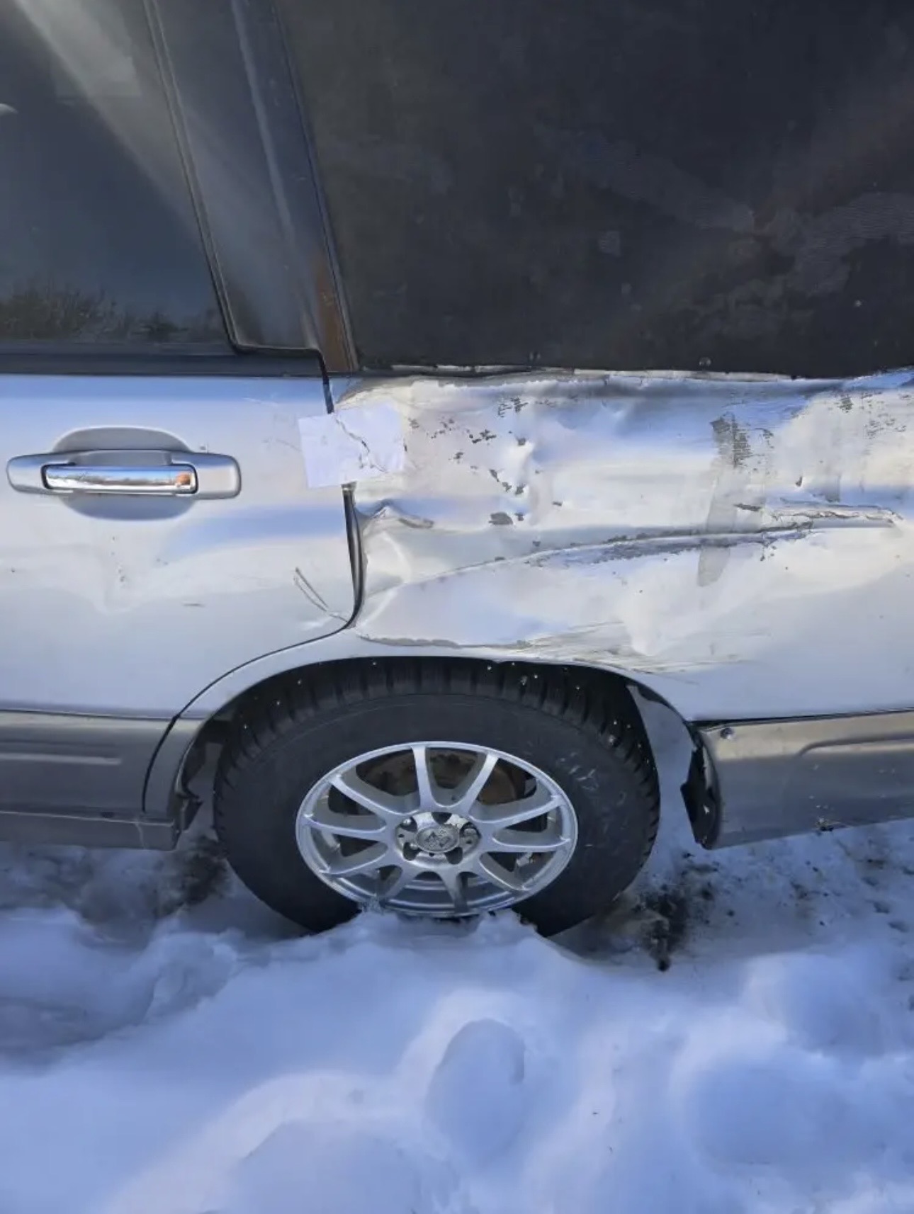 Продажа легкового автомобиля марки "Subaru Forester"