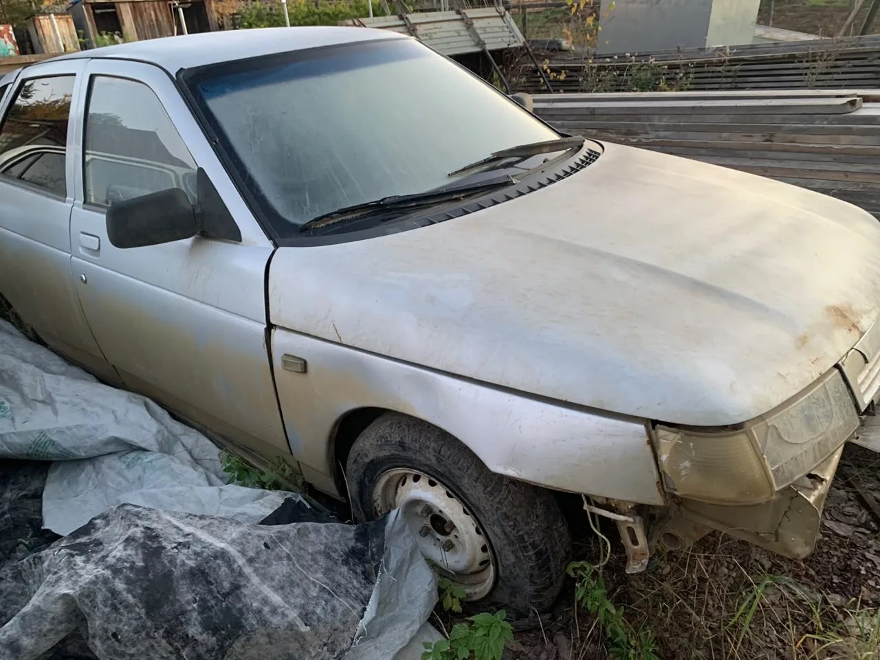 Автомобиль ВАЗ 21120, г/н М921КО124, 2002 г.в., VIN XTA21120020069186, двигатель № 1750425, цвет серый, комплектность и состояние не проверялась данное имущество обращено в доход государства, (Документы отсутствуют)Находится в Кежемском районе.
