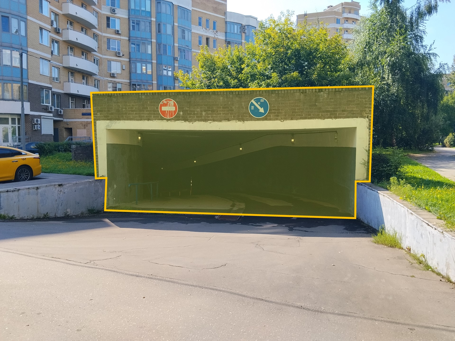 Продажа имущества, находящегося в собственности города Москвы, нежилое помещение по адресу: г. Москва, ул. Соколово-Мещерская, д. 14, площадью 11,2 кв. м (подвал № 0, м/м 185), кадастровый номер: 77:08:0001009:2643
