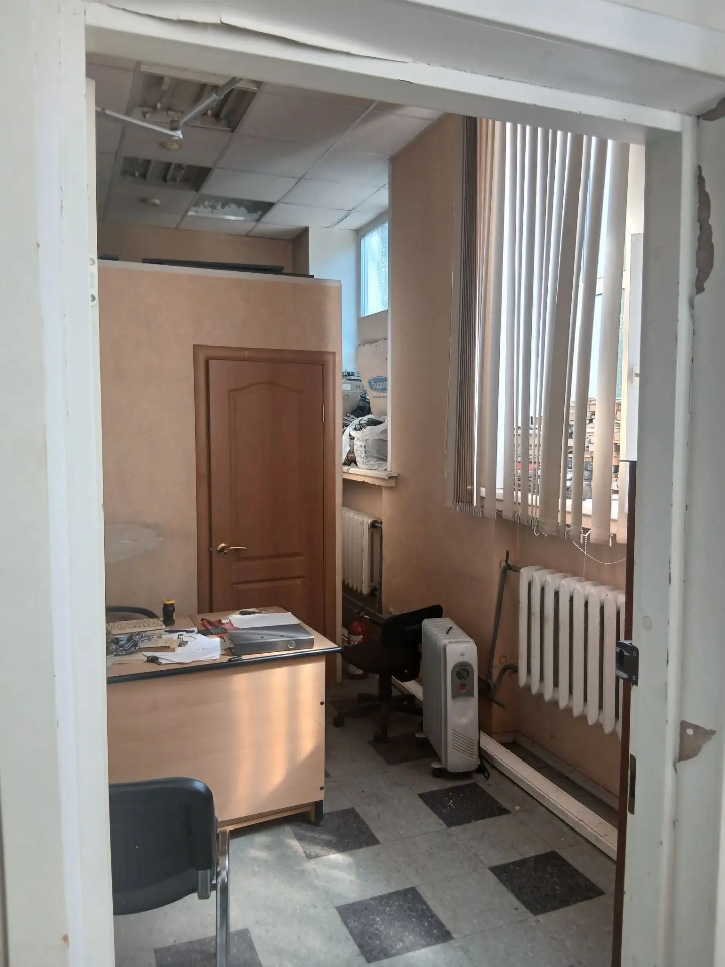 Нежилое помещение, площадью 9,8 кв.м.