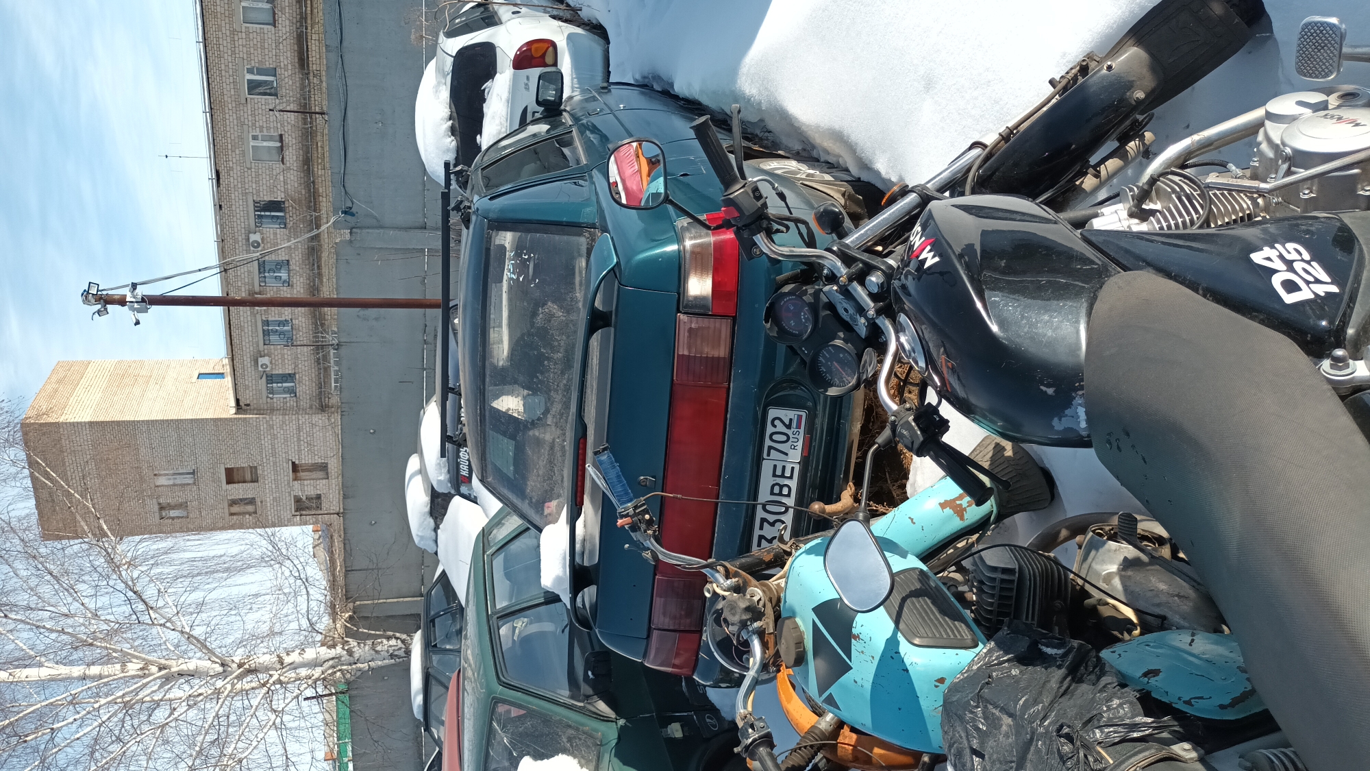 Автомобиль марки "ВАЗ 21102" за гос.регистрационным знаком К330ВЕ702 VIN:XTA211020Y0153765