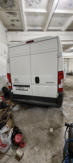 Автомобиль Citroën 22085-03, 2017 г.в., VIN XU6220853H0000080, г.н. К287ЕУ51, по документам цвет черный, по факту - белый, после аварии, по кузову вмятины, царапины, боковые двери сняты, двигатель и передний бампер отсутствуют. Работоспособность не проверялась. Заложенное имущество. Расположено по адресу: Мурманская обл., Кольский р-н, тер. п/ф "Снежная", корп. 18. Должник ООО «Северстроймонтаж».