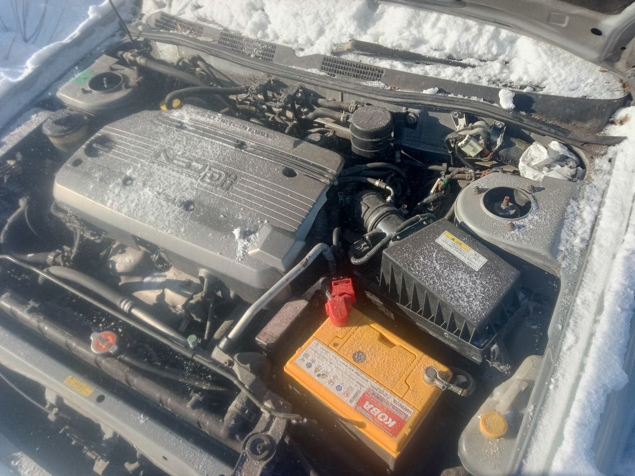 Автомобиль марки Nissan Primera, государственный регистрационный знак О071НМ27, по данным карточке учета ТС: 2000 года выпуска, номер кузова WP11250261, номер двигателя 418981.