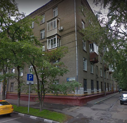 1/2 доля в праве общей долевой собственности на квартиру пл.53,1кв.м по адресу: Российская Федерация, город Москва, вн.тер.г. муниципальный округ Академический, улица Дмитрия Ульянова, дом 28, квартира 57, к/н 77:06:0004001:7774