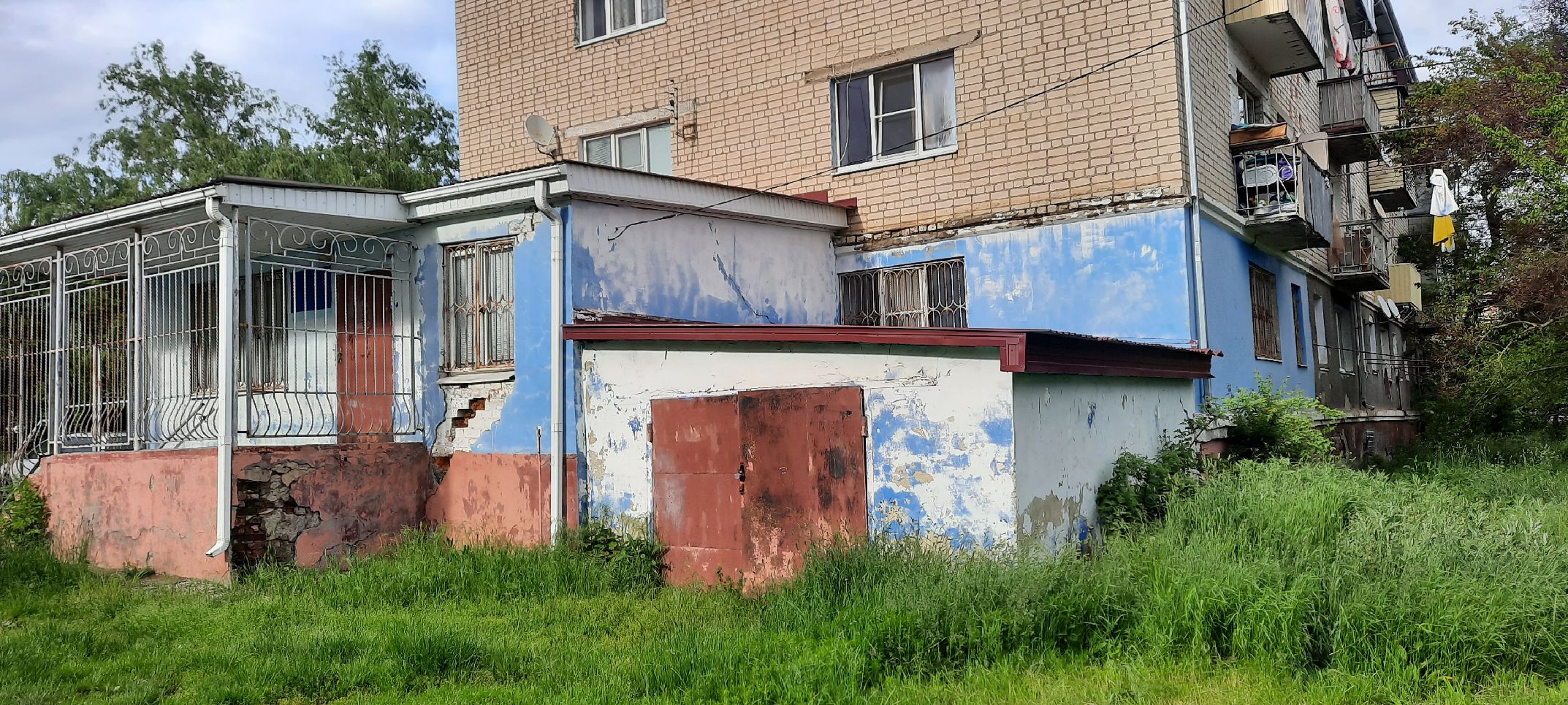 Гараж, назначение: нежилое, площадь: 22,8 кв.м, количество этажей: 1, в том числе подземных: 0, кадастровый номер: 09:02:0000000:14868, РНФИ П12090000851, расположенный по адресу: Карачаево-Черкесская Республика, Прикубанский район, п. Кавказский, ул. Балахонова, д. 1
