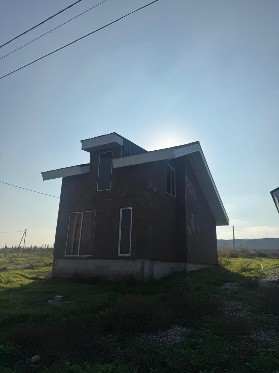 Жилой дом, площадью 89,3 кв.м., кадастровый номер 20:17:0360009:948; земельный участок (для ведения дачного хозяйства, строительства), площадью 300+/-6 кв.м., кадастровый номер 20:17:0360009:958