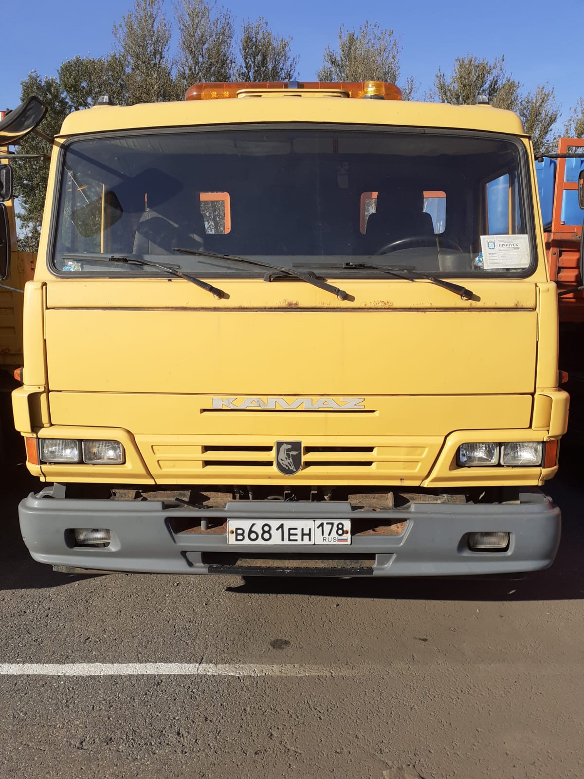 Автомобиль бортовой КАМАЗ 4308-Н3, регистрационный номер В 681 ЕН 178