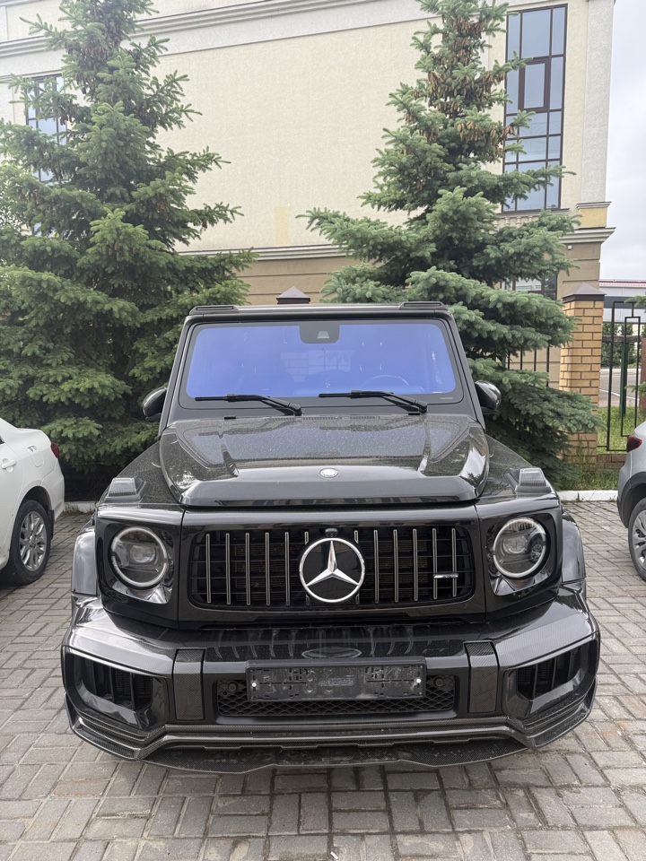 Автомобиль марки MERSEDES-BENZ G63 AMG (486)