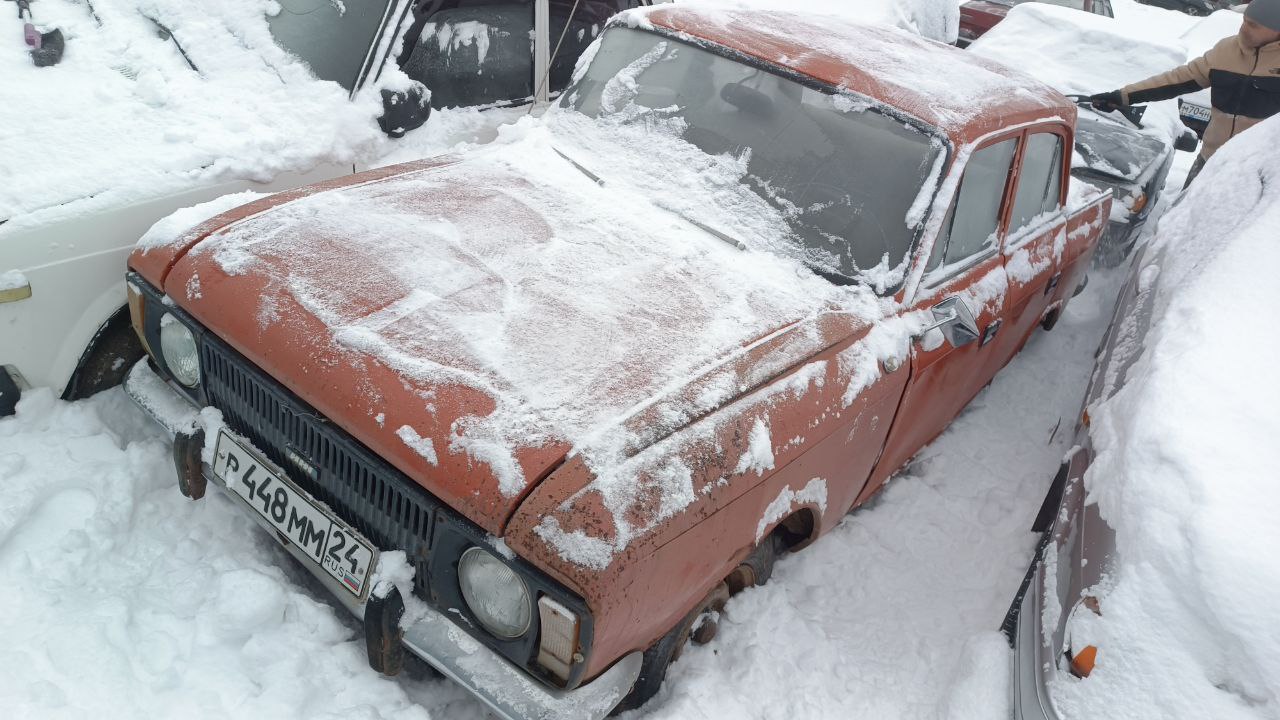 Автомобиль Москвич-412, г/н Р448ММ24, 1983 г.в., кузов № 0453761, двигатель № 4080225, цвет красный комплектность и состояние не проверялась данное имущество обращено в доход государства, находится в Дзержинском районе. (Документы и ключи отсутствуют)