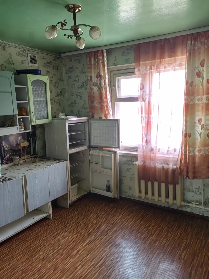 Квартира, назначение: жилое, этаж 4, площадь 68,7 кв.м., к/н 75:19:220201:94, по адресу: Забайкальский край, р-н. Улётовский, пгт. Дровяная, мкр. 1-й д. 3 кв. 10