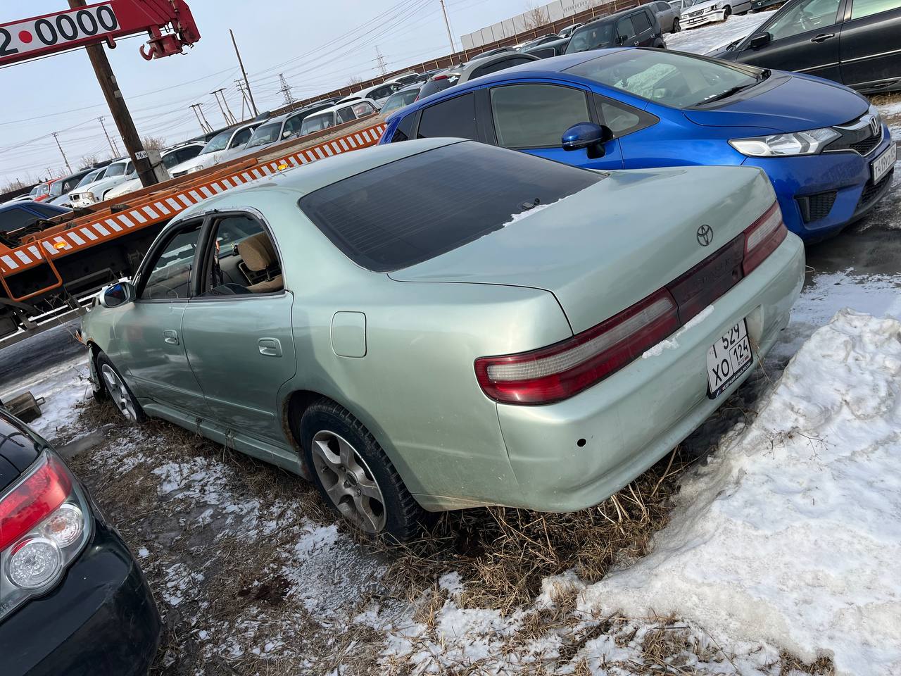 Легковой автомобиль Toyota Chaser, 1995 г.в., г/н Т529ХО124, VIN отсутствует, № кузова GX90-3113580, цвет бежевый. Рабочее состояние не проверялось, ключи и документы отсутствуют, автомобиль закрыт. Должник Дубицкий О.В. Обременения: Залог, запреты на рег. действия. Начальная цена продажи 188000,00 руб. Задаток 29000,00 руб. (пор. 1338)
