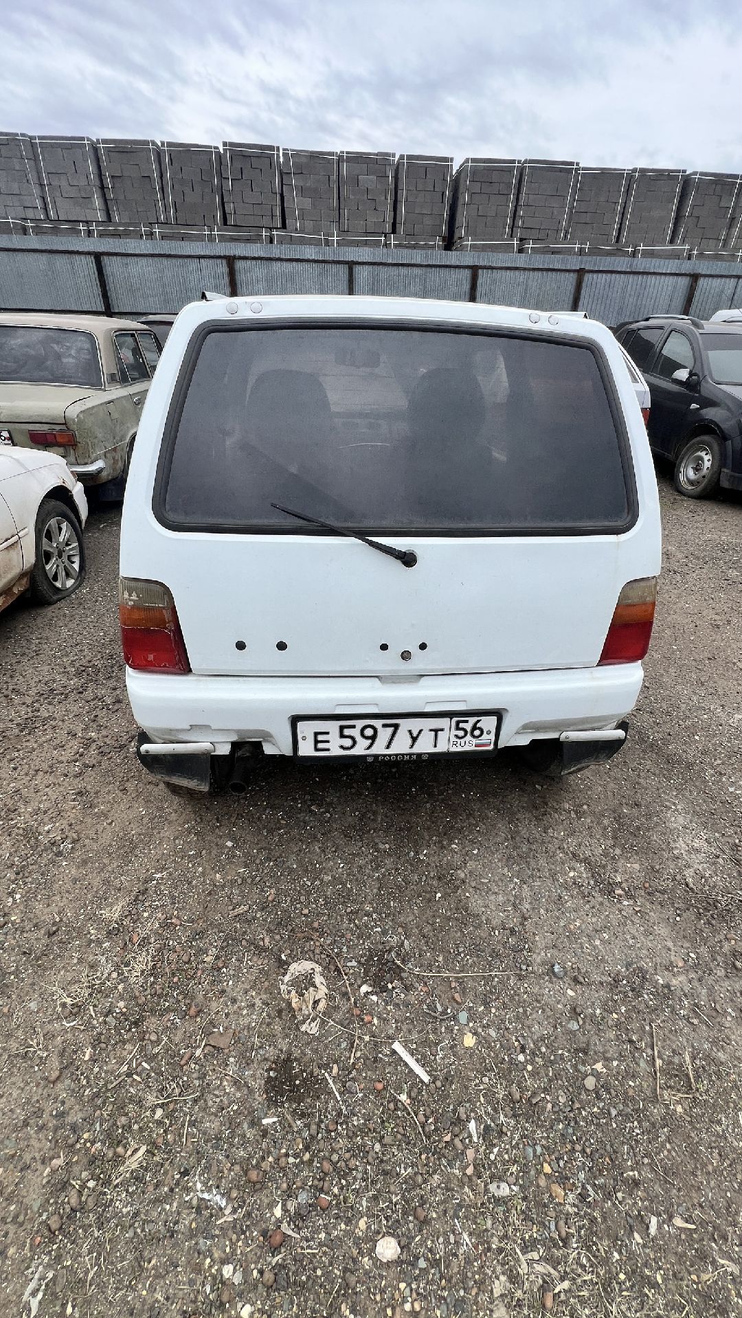 Автомобиль марки ВАЗ-1111, 1995 г/в, г/н Е 597 УТ 56, VIN XTC111100S0030007, цвет белый