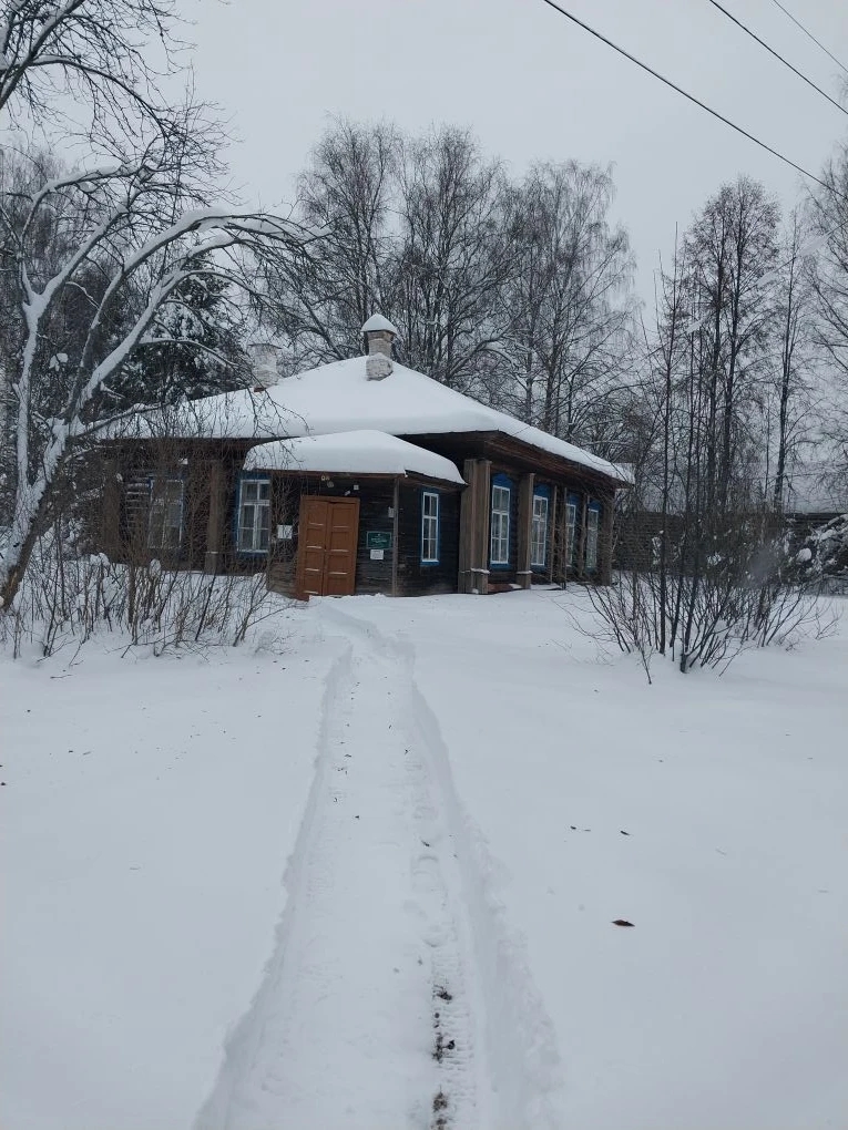 нежилое здание