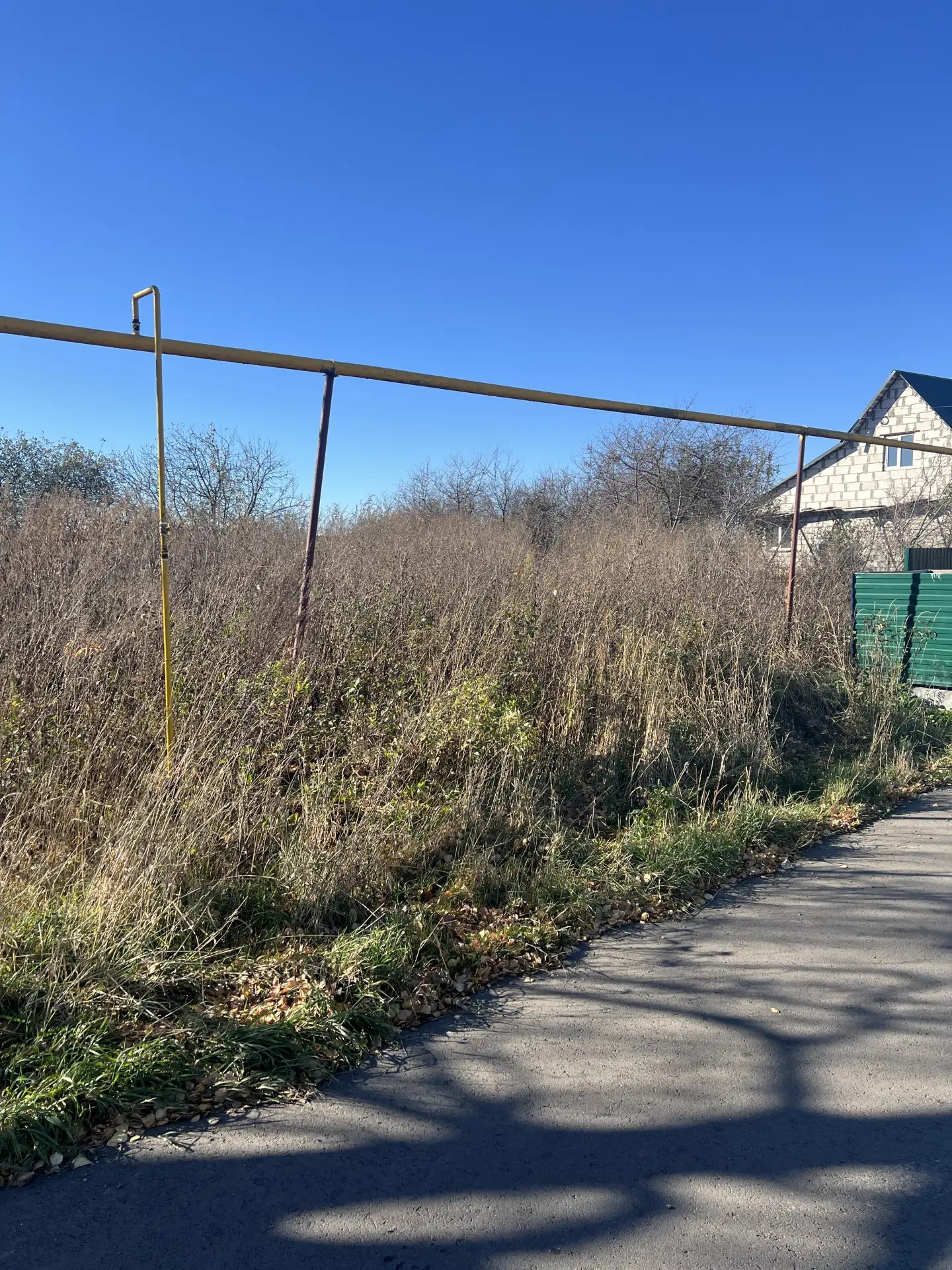 Земельный участок, площадь 1538 кв.м, категория земель: земли населенных пунктов, вид разрешенного использования: для индивидуального жилищного строительства, кадастровый номер 68:30:0001052:47, расположенный по адресу: Тамбовская область, г. Уварово, ул. Рабочая, д.45.