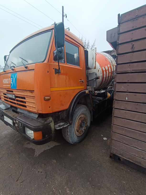 Автобетоносмеситель 58147С шасси Камаз 53229R, 2008 г.в.