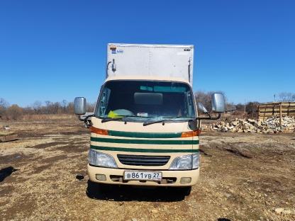 Автомобиль Toyota Dyna, грузовой фургон, 1991 года выпуска (установлен кузов 1999 г.).