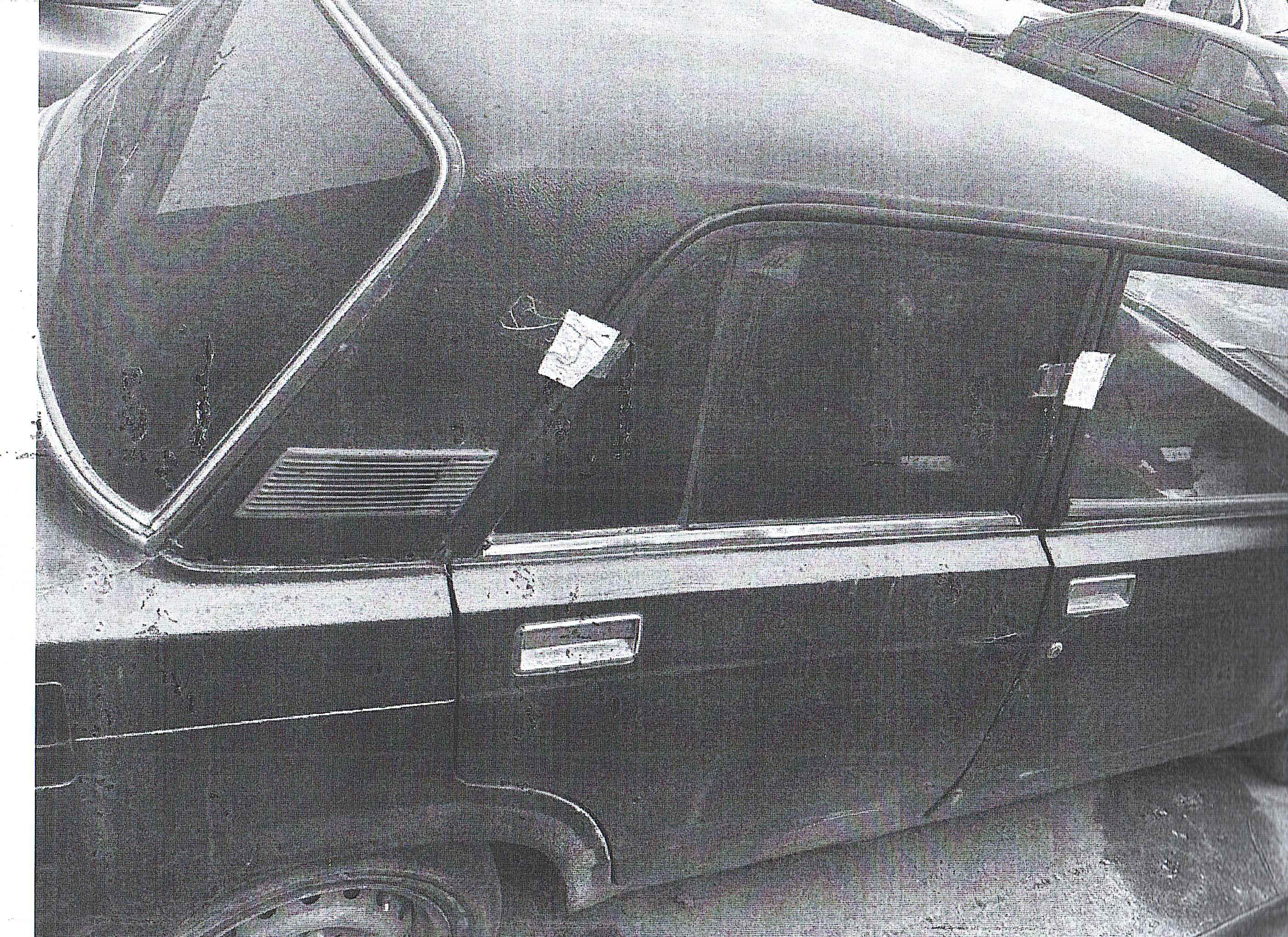 Автомобиль ВАЗ 21074 VIN XTA21074041942893 2004 г.в (ключи и документы отсутствуют, техническое состояние не проверялось, пробег не известен). Имущество продается в том виде, в каком оно есть, в случае продажи возврату/обмену не подлежит. За скрытые дефекты имущества Продавец ответственности не несет.