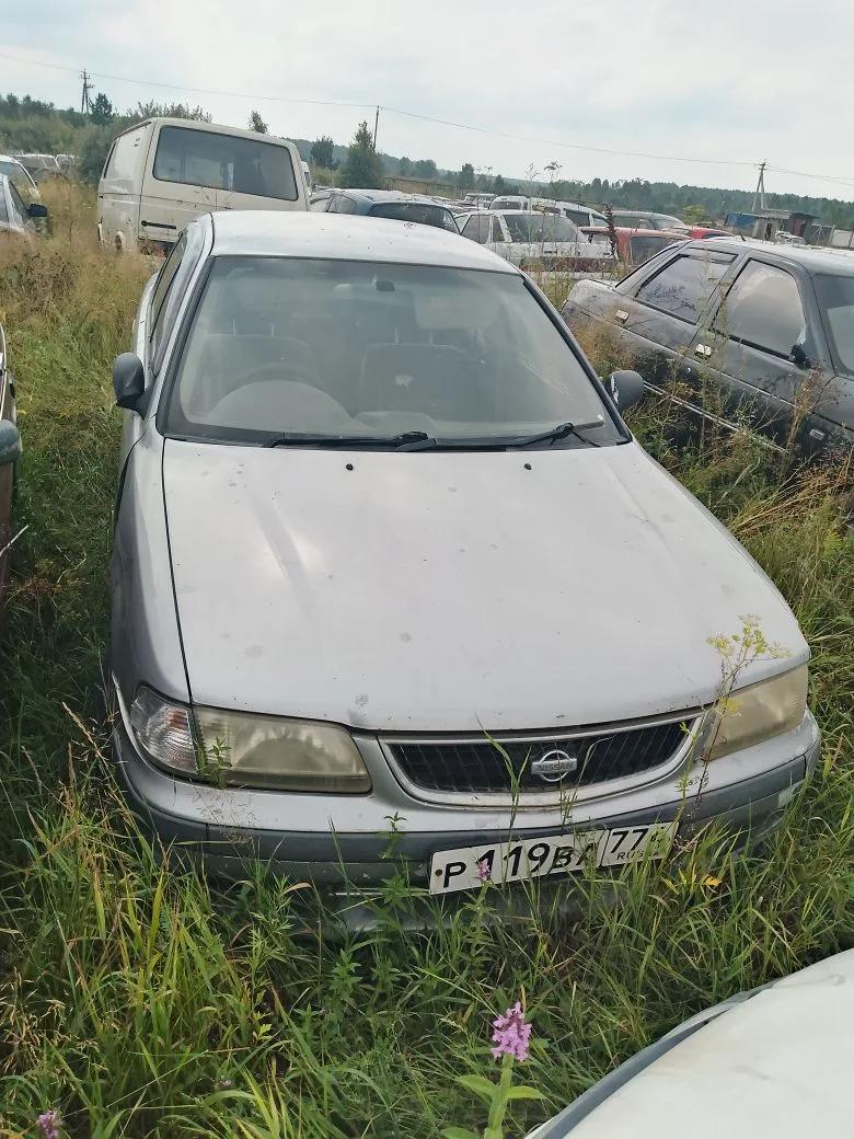 Автомобиль марки «Ниссан Санни» г/н Р 119ВА 174, номер кузова FB15001306