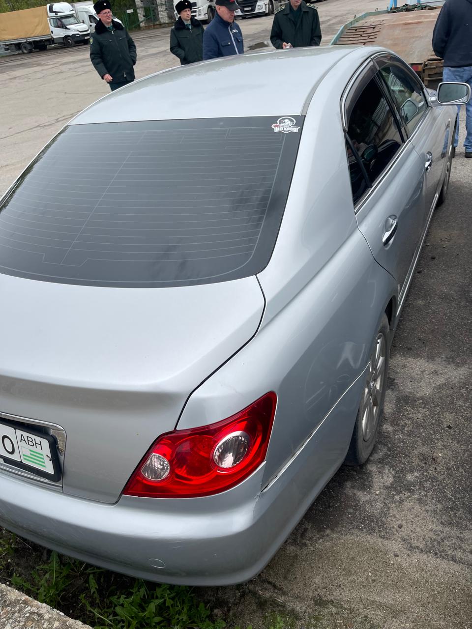 Лот №4 Легковой автомобиль "TOYOTA MARK X", с регистрационным номером Т983ТО АВН, 2005 года выпуска