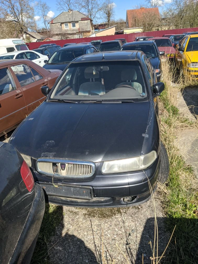 Легковой автомобиль "ROVER-400"