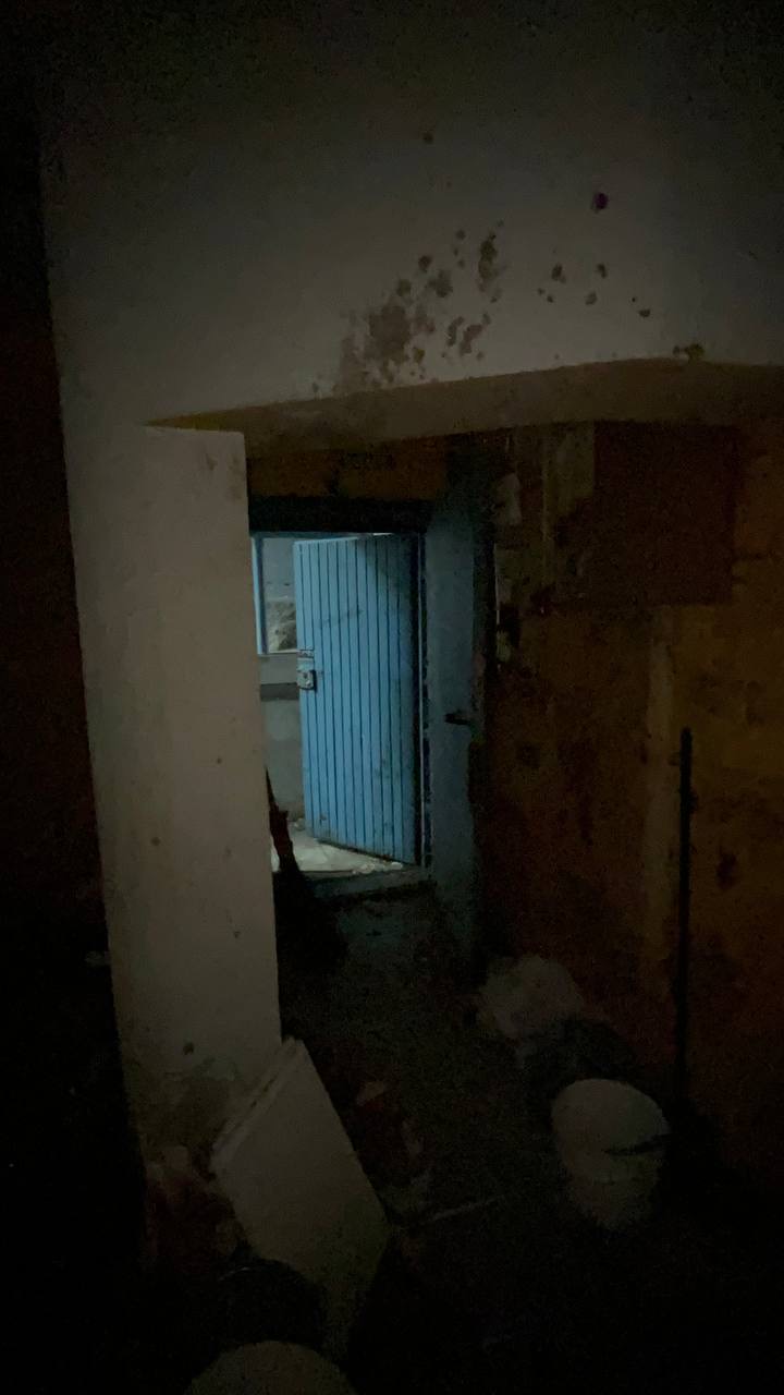 Нежилое помещение цокольного этажа общей площадью 133,5 кв.м., кадастровый номер 47:01:0000000:30596, расположенное по адресу: Ленинградская область, Выборгский район, г. Выборг, б-р Кутузова, д. 39