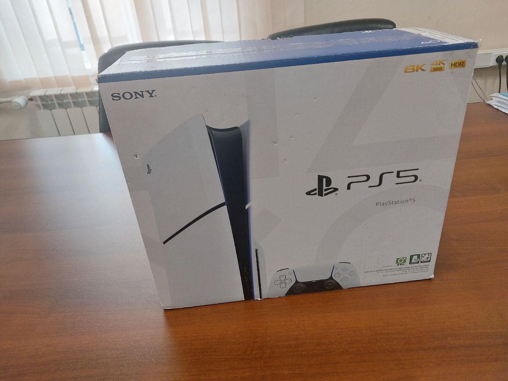 Игровая приставка марки «Sony», модель «PlayStation5»