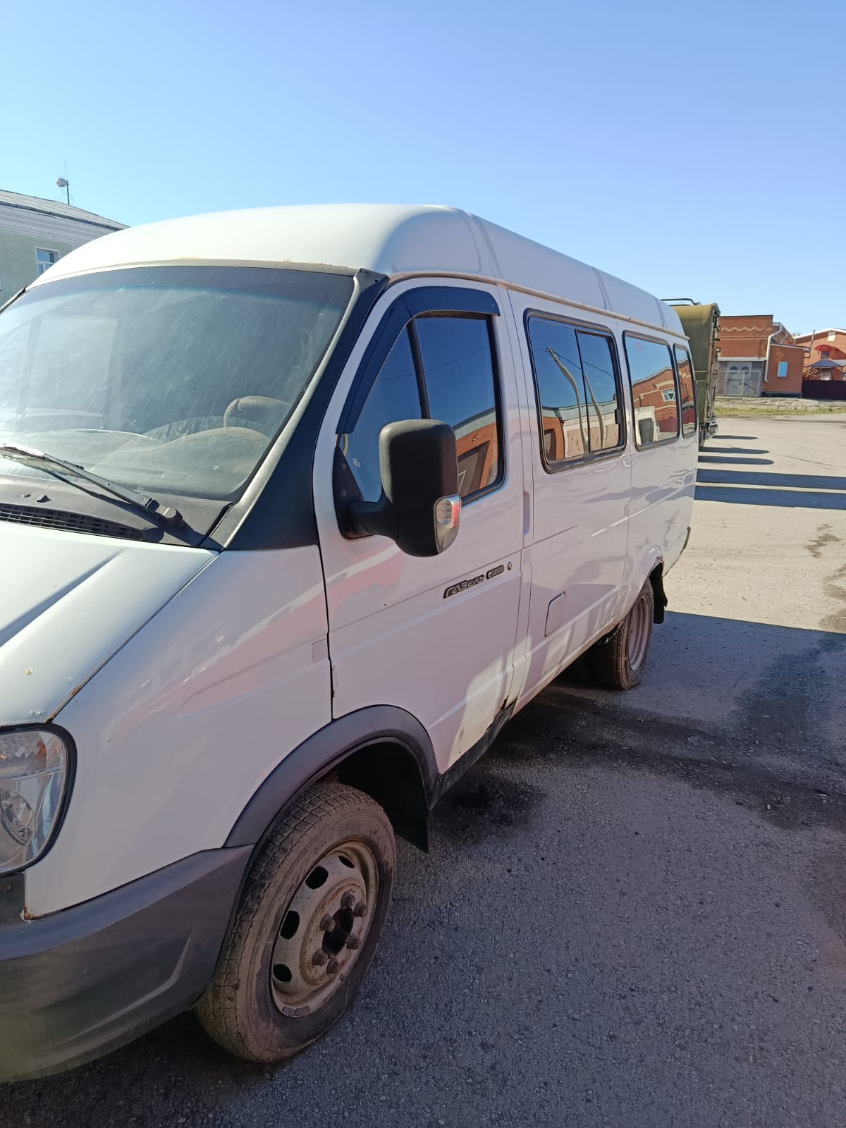 Автомобиль ГАЗ- 32213