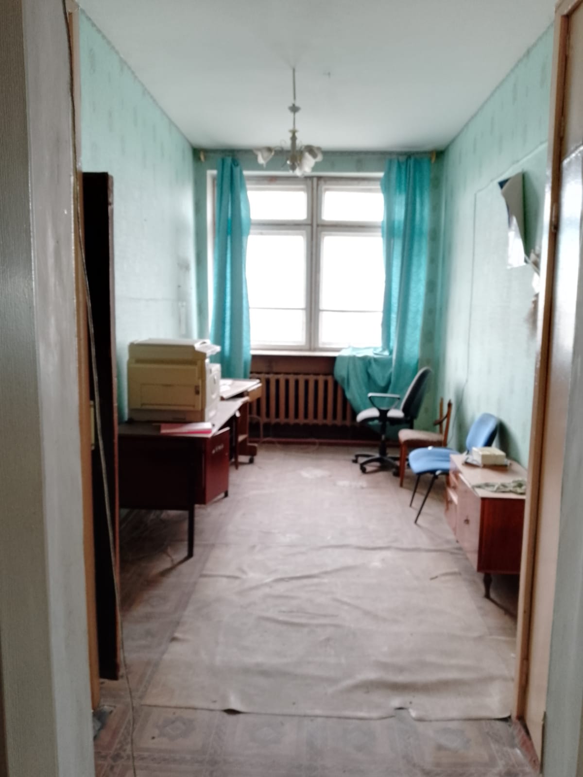 Лот № 1 Объект аренды, площадь 57,20 кв.м., номер помещения на поэтажном плане: 2 этаж, помещения № 29-30, 30а, 30б, 31-35, 35а, адрес (местонахождение) объекта: Россия, Курганская обл., Белозерский район, с. Белозерское, ул. К.Маркса, 18