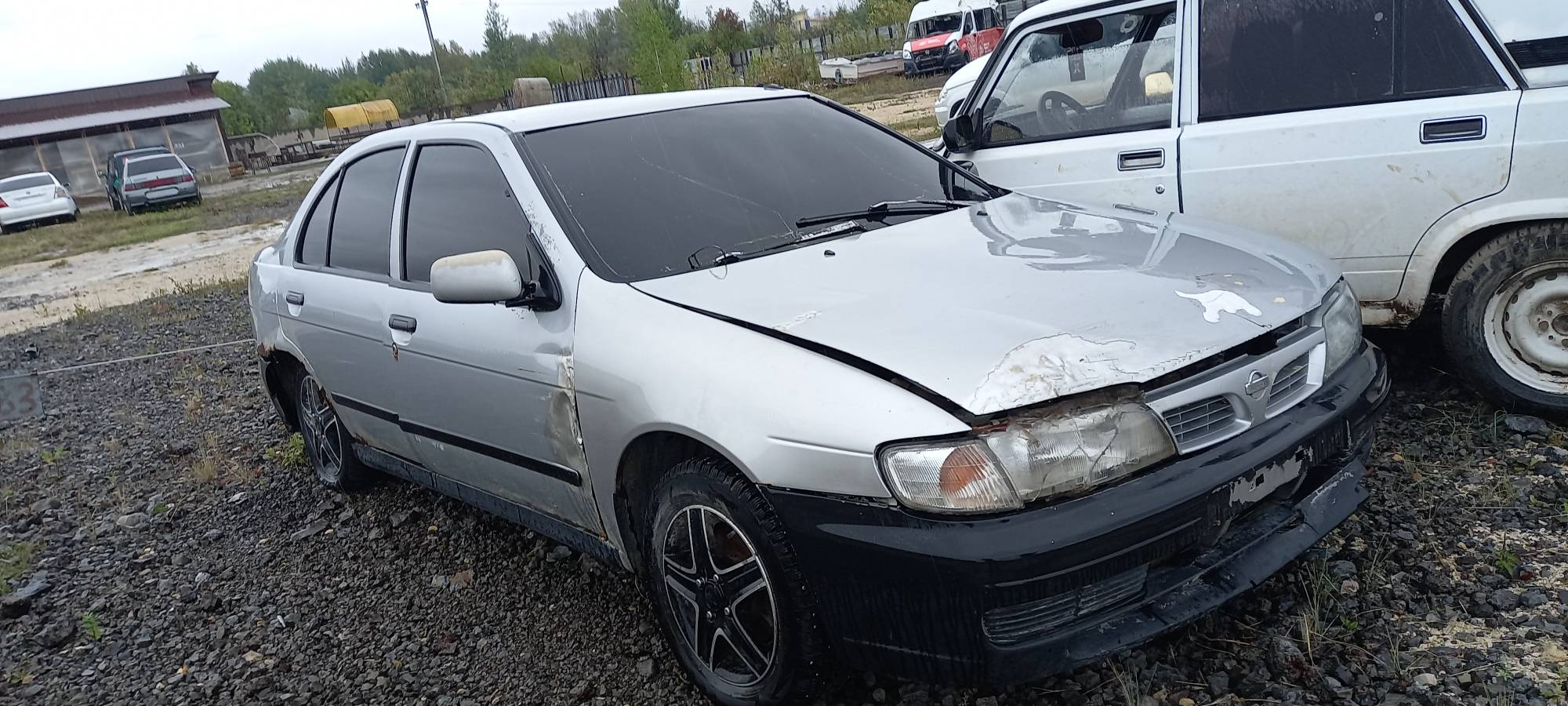 20 автомобилей разных марок
