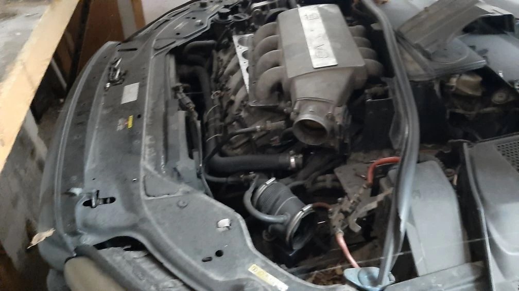 Транспортное средство: автомобиль Вольво S80