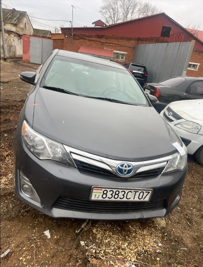 Автомобиль марки «TOYOTA CAMRY», VIN 4T1BD1FK1CU036400, регистрационный номер Республики Таджикистан 8383СТ07 и Ключ от автомобиля «TOYOTA CAMRY».