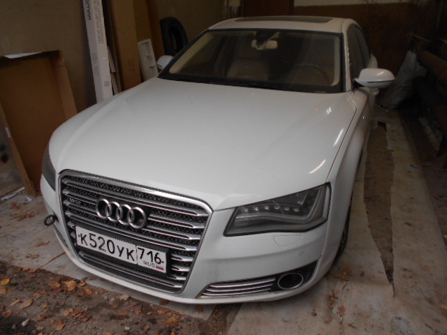 транспортное средство: AUDI A8 L, 2012 года выпуска (VIN WAUZZZ4H8CN033611), государственный номер K 520 УК 716 с комплектом установленных на транспортном средстве автошин марки Пирелли 235/50/19 Н103 SCORPION ICE ZERO 2 XL в количестве 4 шт., автодисков марки Alutec W10 8.5*19 5/112 ЕТ32 66.5 RBFP в количестве 4 шт., дополнительный комплект автошин 235/50R19 Arivo Ultra ARZ5 XL (Лето) в количестве 4 шт.