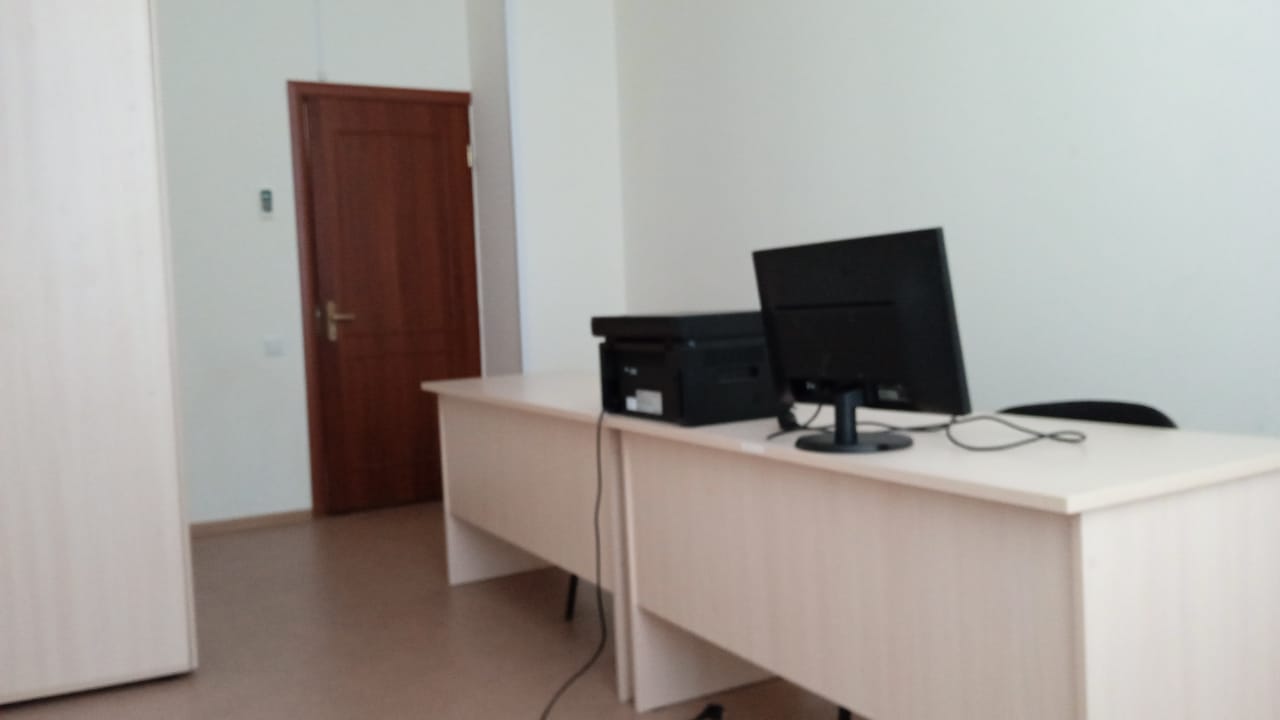 Нежилое помещение №239 (№55 по техническому паспорту) площадью 29,3 кв.м., расположенное на втором этаже Фонда "Инвестиционное агентство Курганской области" по адресу: г. Курган, ул. Бурова-Петрова, д.112а.