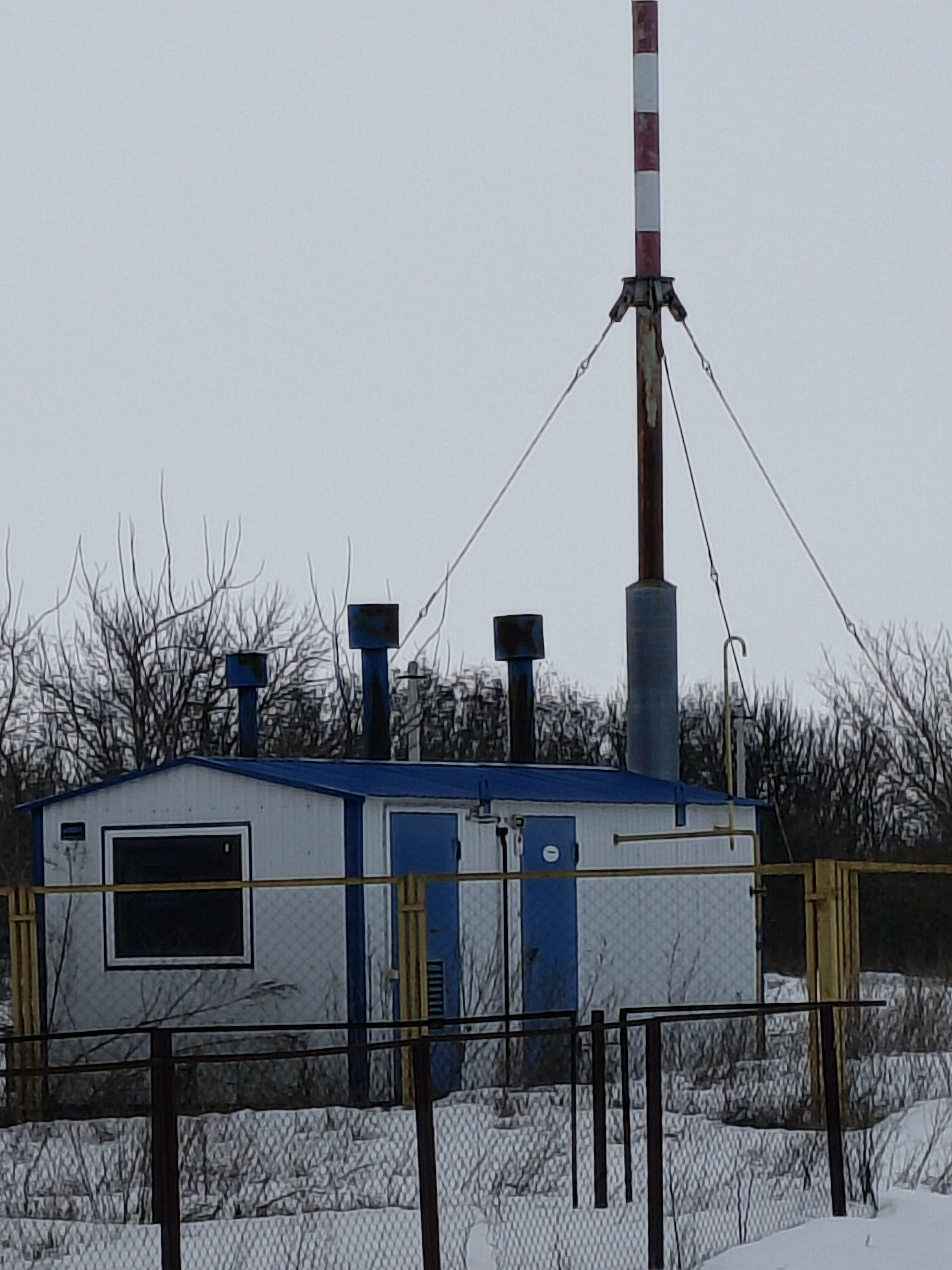 Здание врачебной амбулатории, газовая котельная, два земельных участка