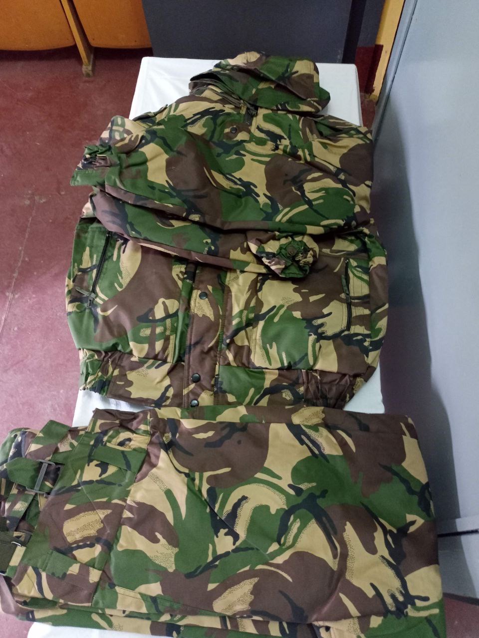 Высвобождаемое движимое военное имущество (имущество вещевой службы)
