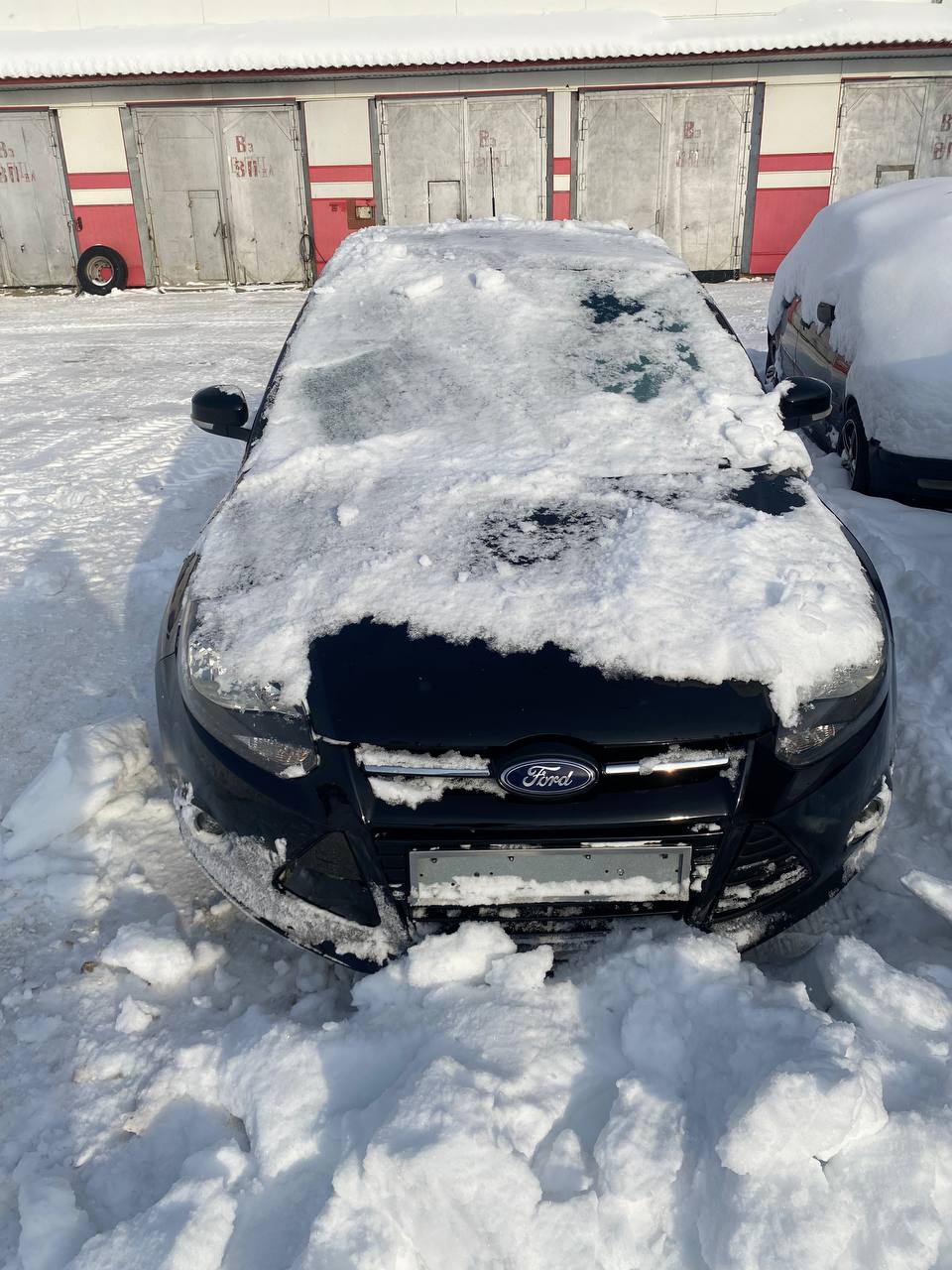 Лот № 32. Автомобиль марки "Ford Focus", г.р.з О233РТ11 регион, VIN: X9FKXXEEBKCY57907, 2012 г.в. (11-008796-1)