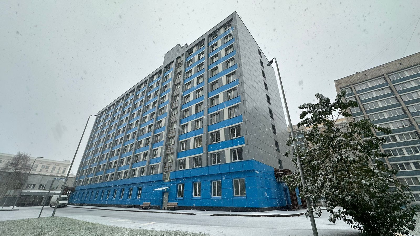 Право на заключение договора аренды нежилых помещений и объектов движимого имущества