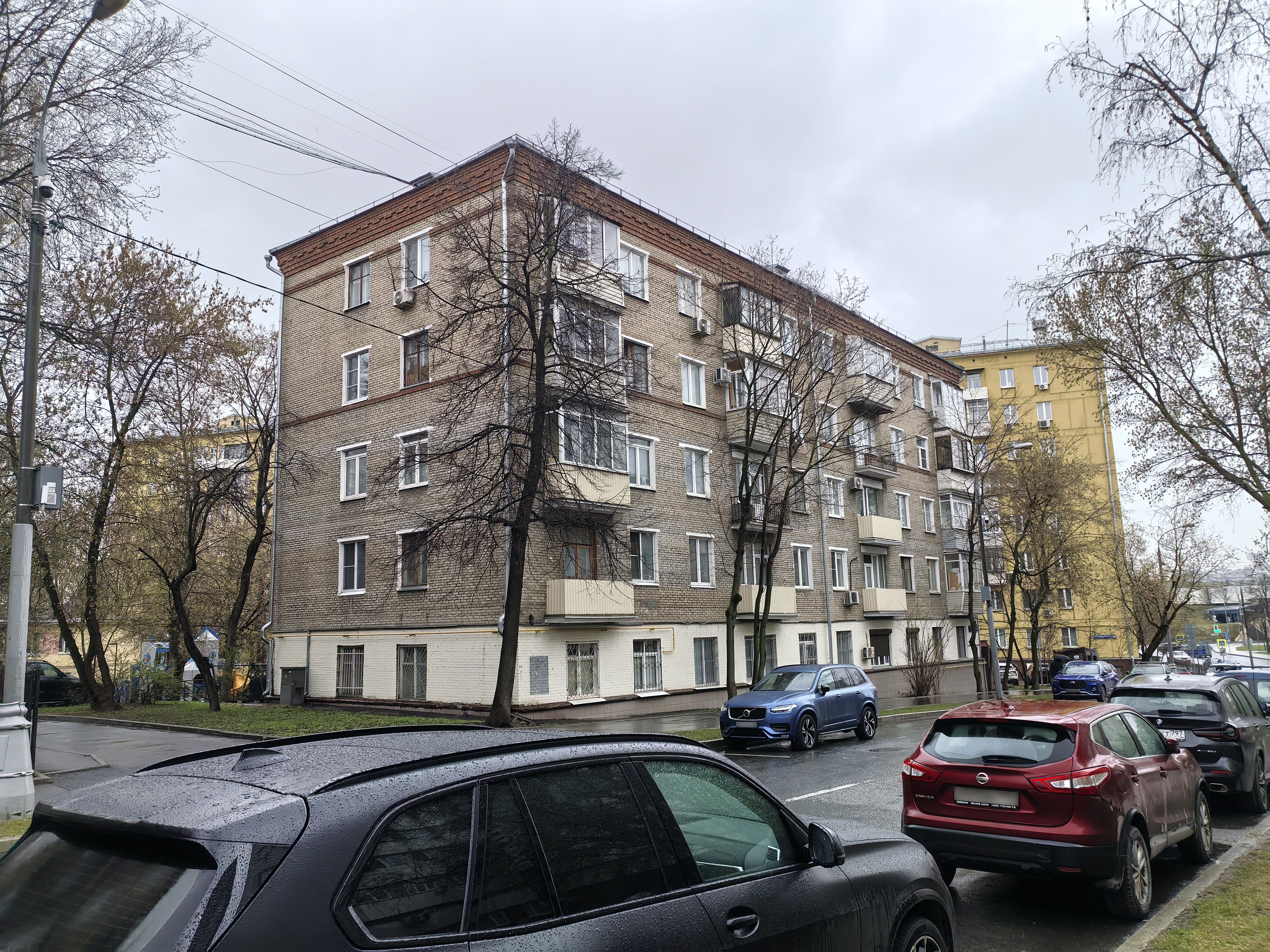 Продажа имущества, находящегося в собственности города Москвы, нежилое помещение по адресу: г. Москва, ул. Ефремова, д. 23, общей площадью 90,1 кв. м, (подвал №0) кадастровый номер: 77:01:0005010:3015