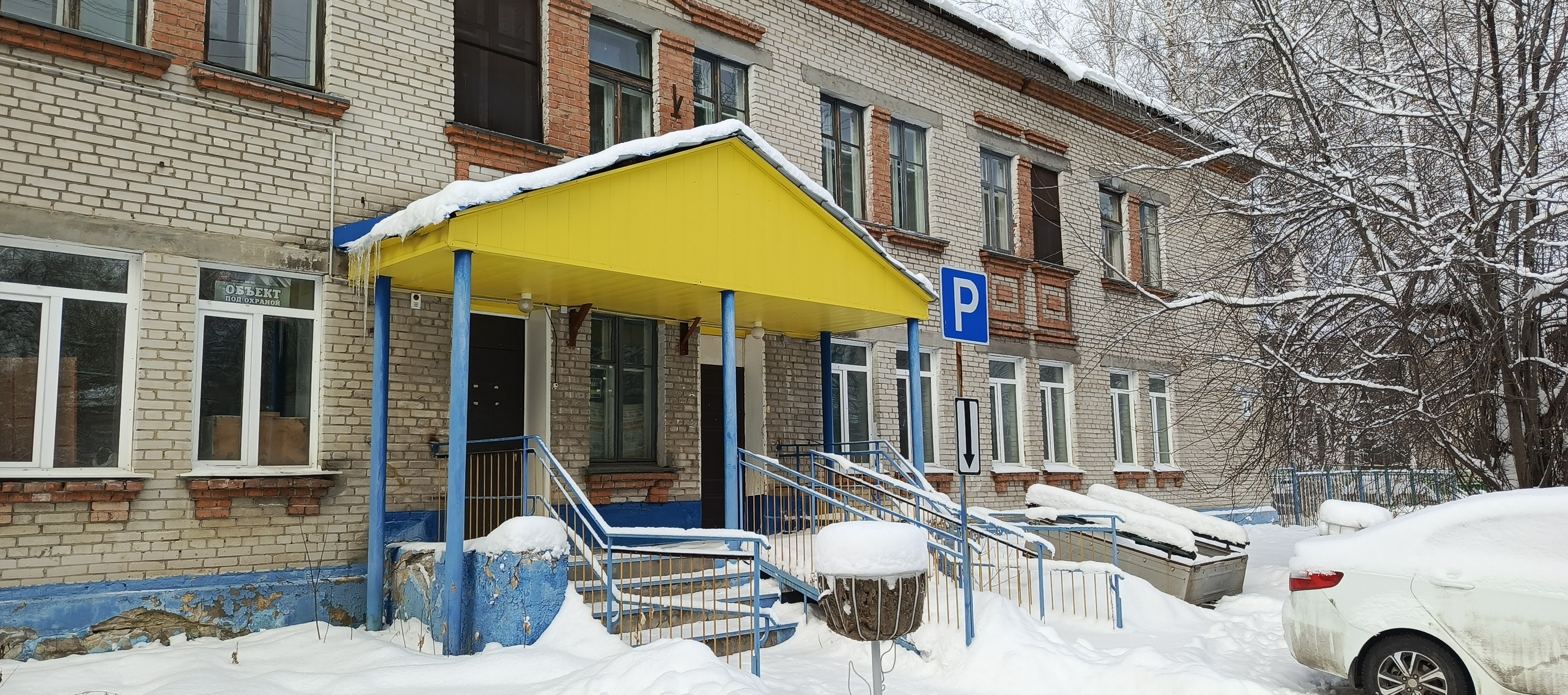 Нежилые помещения 2-8 площадью 146,3 кв. м., по адресу: Томская область, ЗАТО Северск, г.Северск, ул.Советская, 24