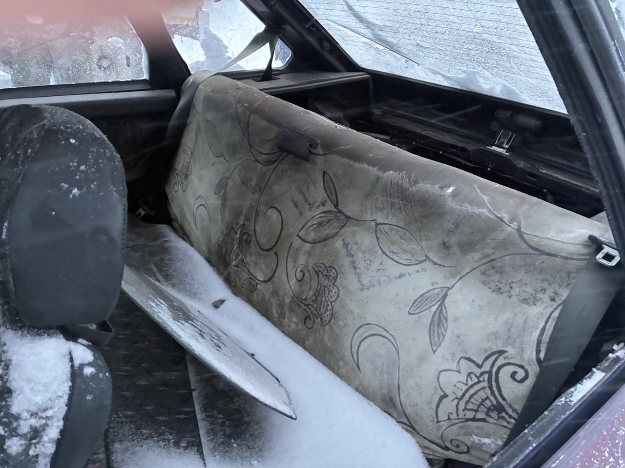 ВАЗ 21930 М844ВО86