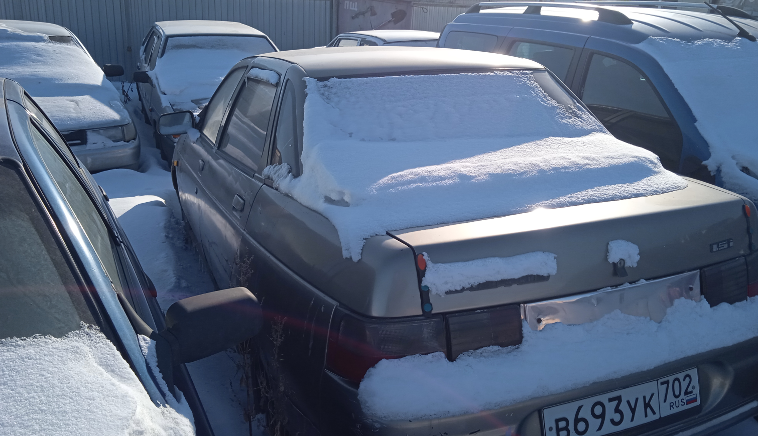 Автомобиль марки ВАЗ 21102 гос. знак В693УК702 VIN:XTA2110201037 4591