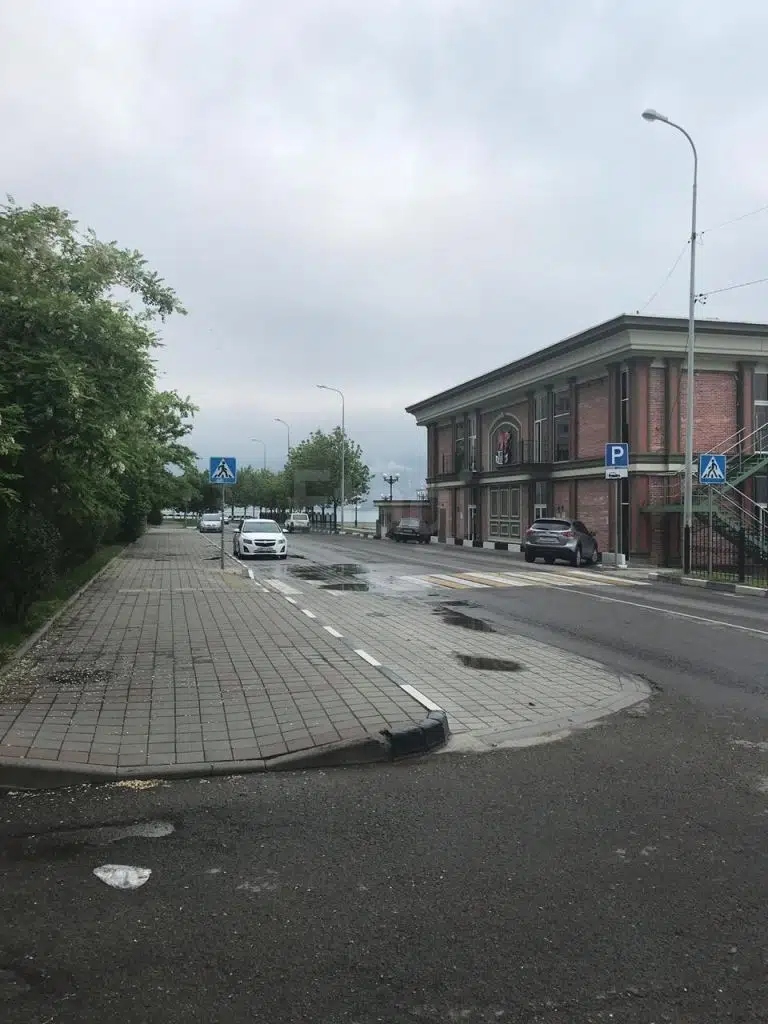 (повт) Д-к Малыгина Н.М. Квартира пл. 55,1 кв.м, КН 23:47:0307007:524, адрес: КК, г. Новороссийск, ул.Набережная им.Адмирала Серебрякова, д. 39, кв. 4. Обременение: залог, арест, н/ц 4 306 440,00 руб., з-к 43 064,00 руб., ш/а 43 064,00 руб.