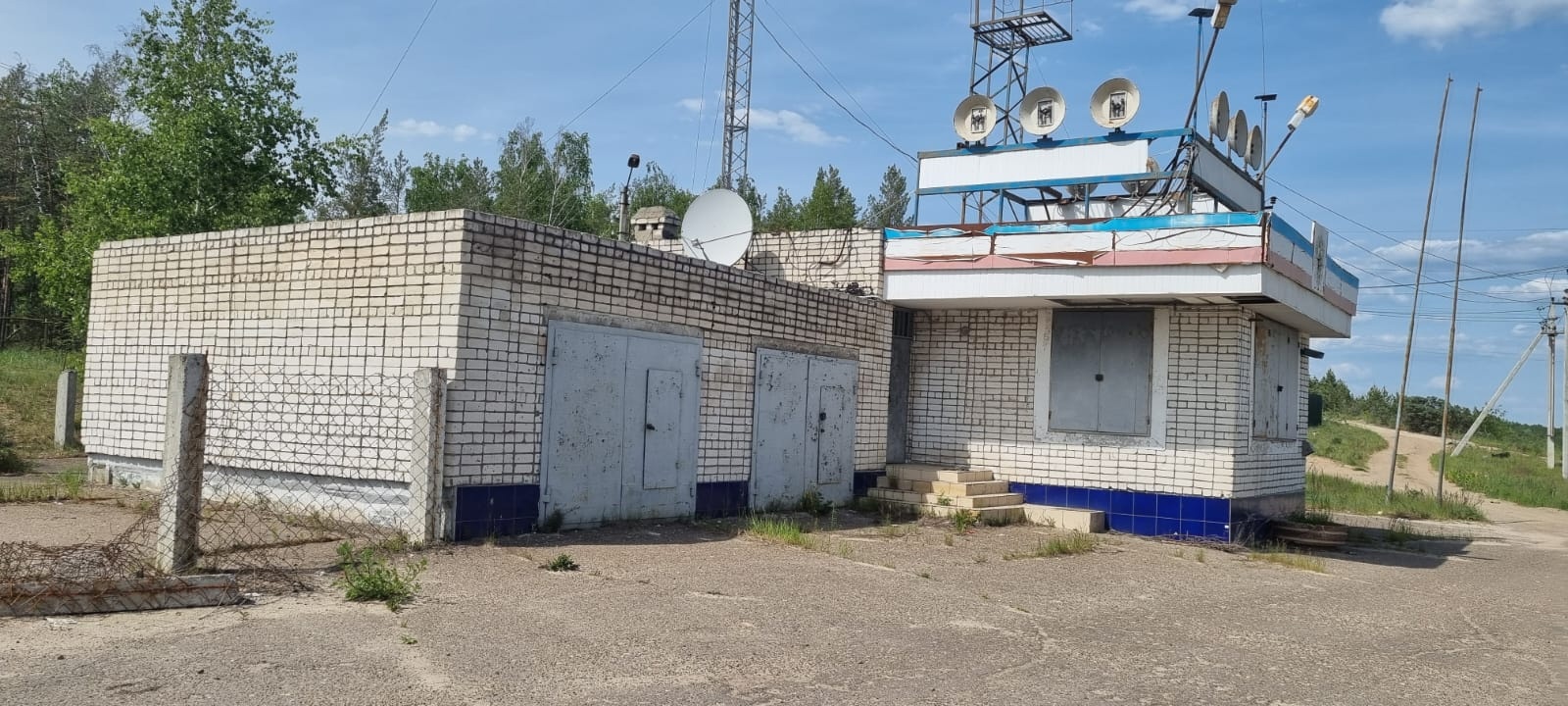 Аукцион в электронной форме по продаже лота - пост ГИБДД «Уржумка» у Чебоксарской ГЭС с кадастровым номером 12:14:0000000:4696 площадью 92,6 кв. м, местоположение: Респ. Марий Эл, Звениговский р-н., в 18 км на север от Чебоксарской ГЭС, а/д "Вятка", г. Чебоксары