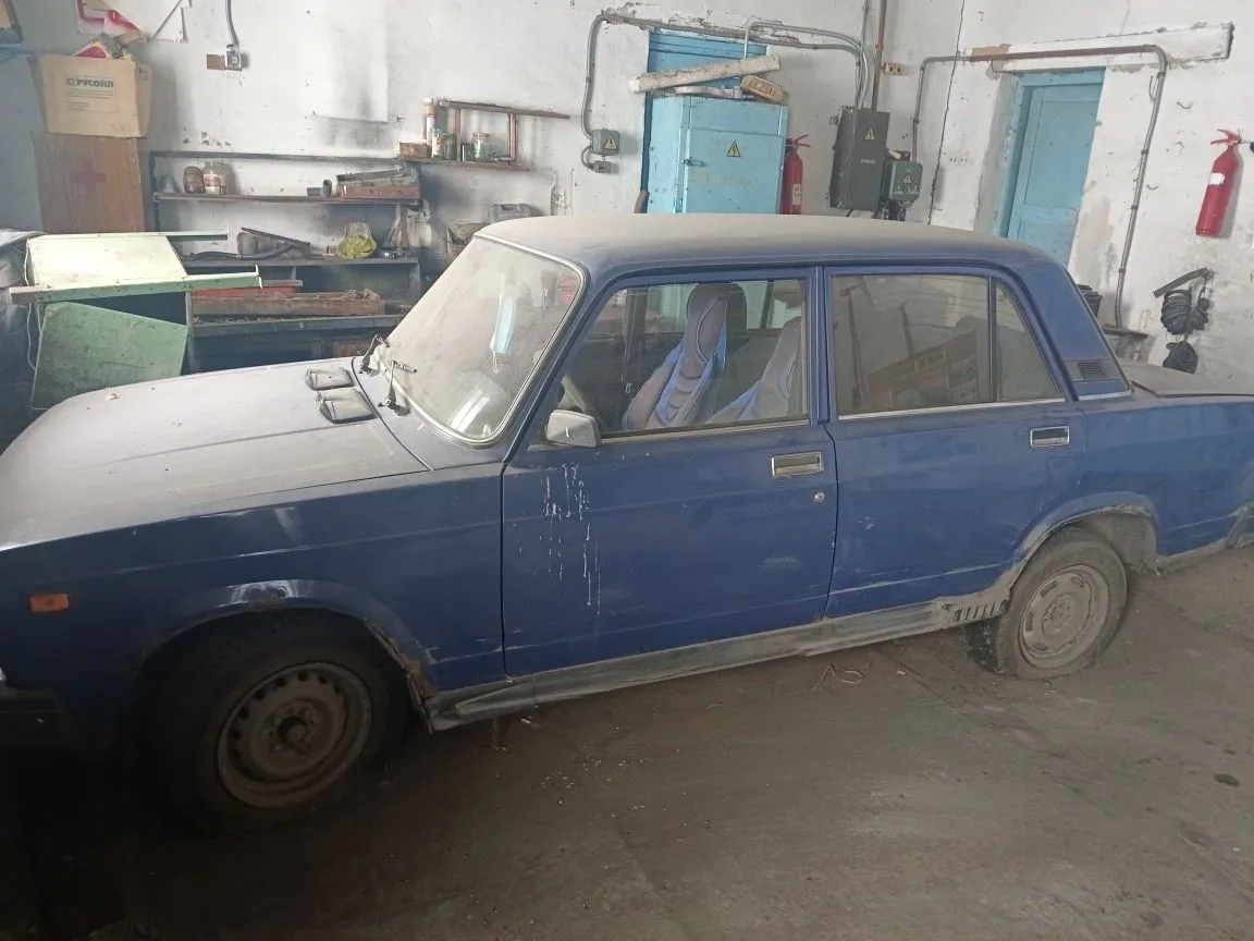 ЛОТ № 5. Автомашина, марка, модель ТС: ВАЗ 21053 LADA 2105, VIN ХТА21053072094305, модель, № двигателя 2104 8756473, цвет: синий, кузов № 2094305год изготовления ТС: 2006.